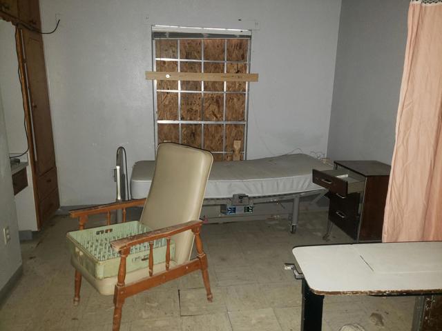 Room 14 - 3 (Copy).jpg