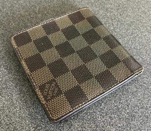 LV2BAG4.jpg