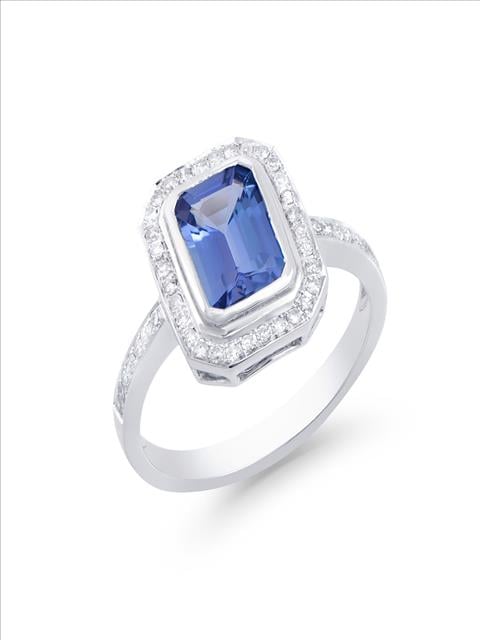 Tanzanite Ring