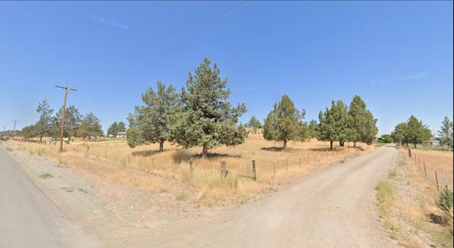 Modoc 022-410-028-000 - P5.jpg