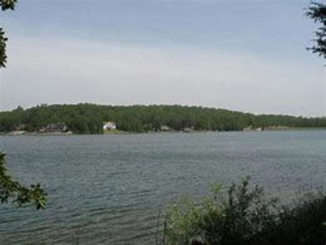 lake o.jpg