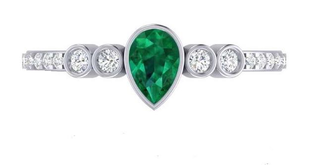 0.67 cts emerald  2.jpg
