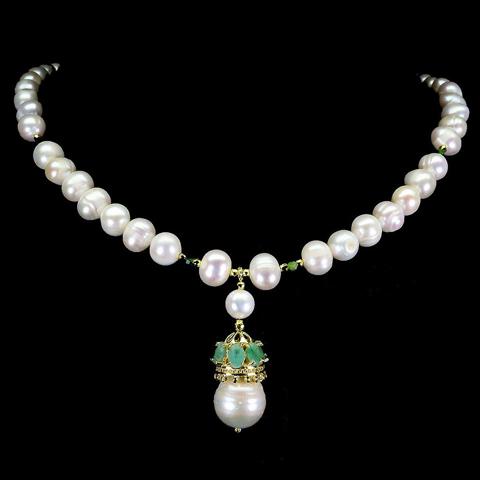 3568886 PEARL NECKLACE 2.jpg