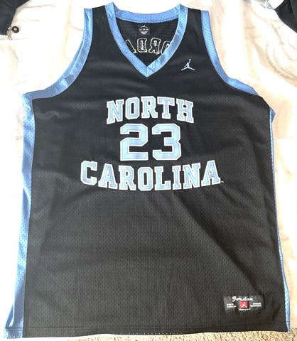 JORDANJERSEYUNC1.jpg