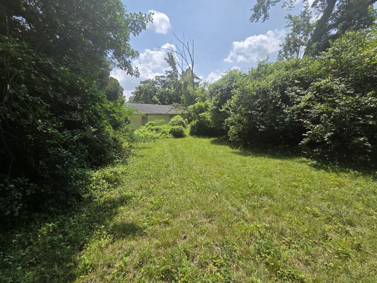 LARGE 0.35-ACRE RESIDENTIAL INFILL LOT – ST. LOUIS COUNTY, MISSOURI