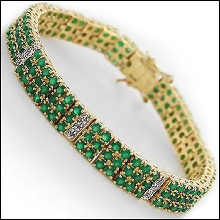 $2,895 Value! 6.38 Cts Natural Green Agate & Diamond 18KGP Designer Bracelet NEW