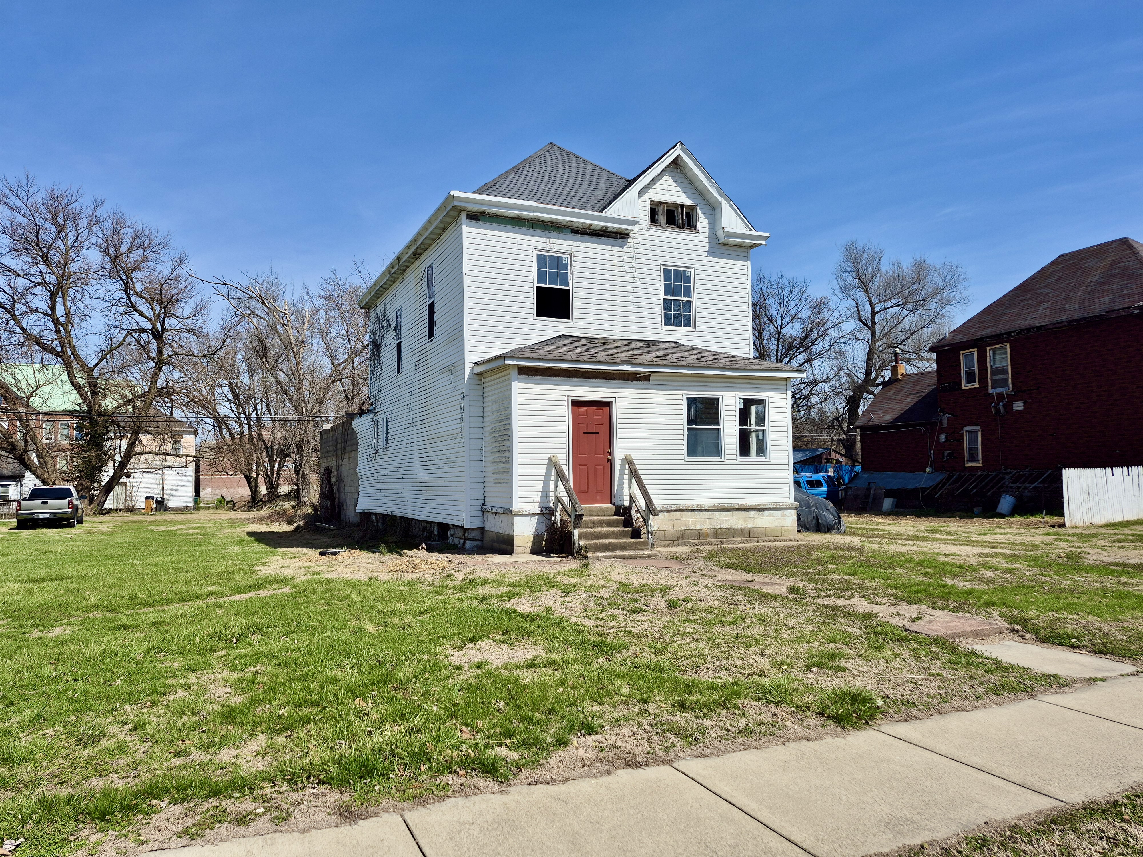 ($1-Bid) (No-Reserve) House on a Large (80'X123') lot 3.3 Miles from Downtown St. Louis, MO的来源图片