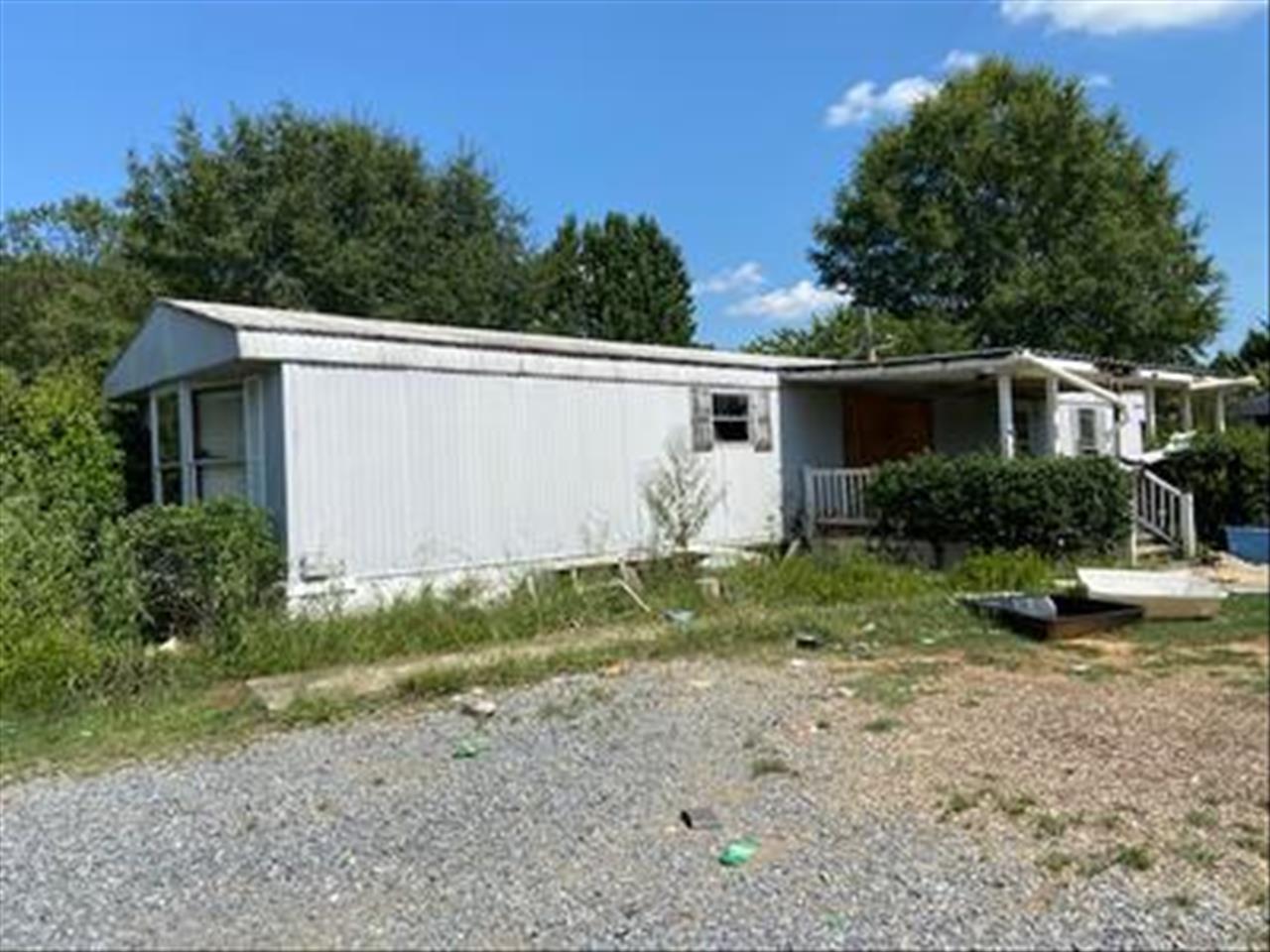 Bid4assets Com Auction Detail 965413 Bank Owned Chatsworth Ga 11303 S 225 Highway 2 Mobile Homes On A Large 2 74 Acre Lot No Reserve